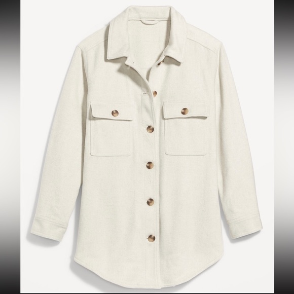 Women’s Shacket - Picture 2 of 10